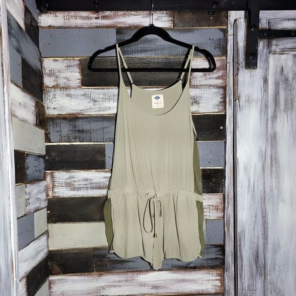 Olive Green Jumper Spaghetti Strap Romper - Picture 2 of 5